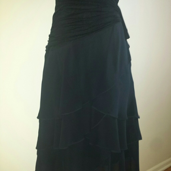 Sangria Layered Ruffle Dress - Picture 3 of 8